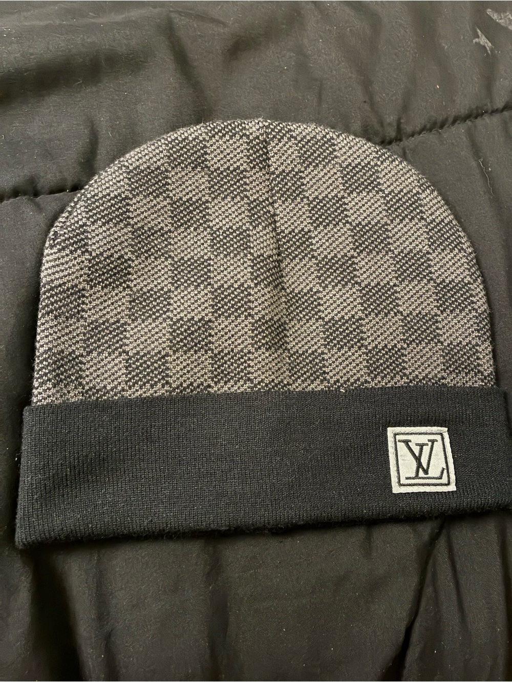 Louis Vuitton Two-Tone Knit Beanie - Black & Gray